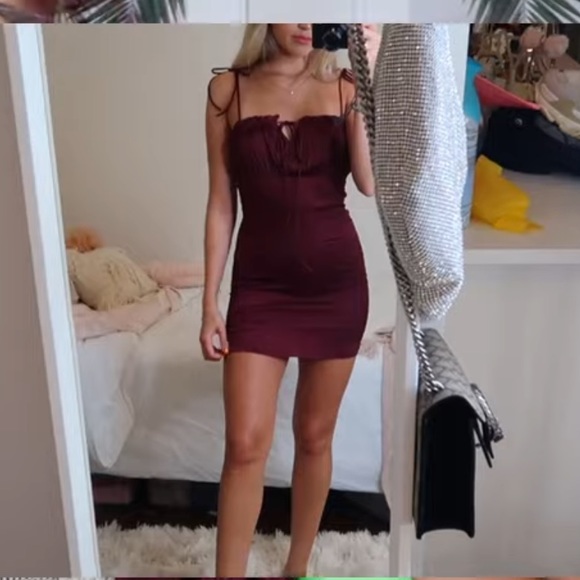 Princess Polly Mini Dress - Picture 2 of 3